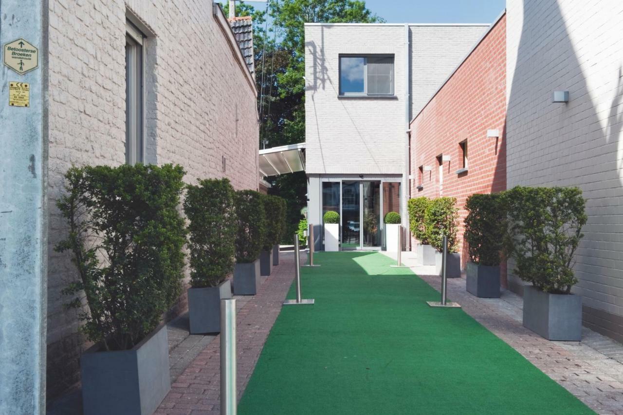 Hotel Feestzaal De Kroon *